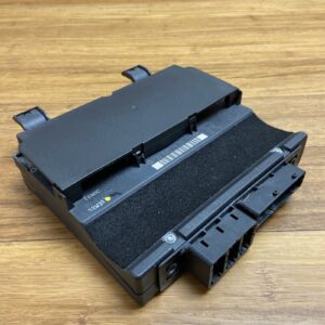 2003-2012 Mercedes R230 SL550 SL63 Right Passenger Under Seat Control Module OEM