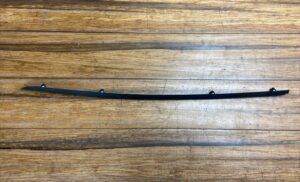 2004-2006 Volkswagen Phaeton Rocker Molding Trim Panel 3D7854633 OEM Genuine