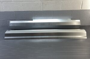 2007-2013 Chevrolet Silverado GMC Sierra 2 Door Body Outer Rocker Panel