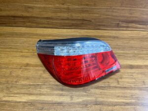 2008-2010 BMW 535xi E60 Rear Left Driver Side Tail Light LCI Lamp 7180515 OEM