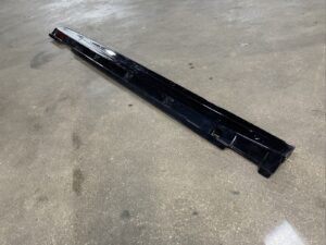 2009-2012 Volkswagen CC Left Side Rocker Molding Moulding Panel OEM *NOTE