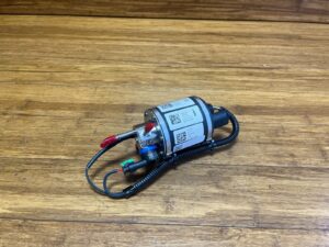 2009-2015 Audi Q7 TDI 3.0L DEF Diesel Exhaust Fluid Pump Assembly 4L0131899M OEM