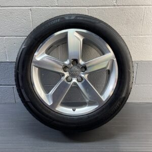2009-2017 Audi Q5 8R Wheel Disc Rim 8Jx19 ET39 8R0601025J 108K Miles OEM *NOTE*