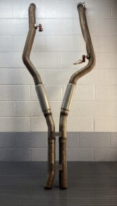 2011-2014 BMW X6M E71 Center Exhaust Resonator Pipe 49k Miles OEM *NOTE*