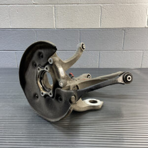 2012-2018 Audi A6 S6 C7 Rear Right Spindle Knuckle Hub OEM *NOTE*