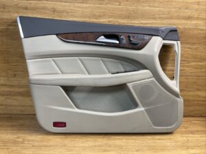 2012-2018 Mercedes CLS550 W218 Left Driver Side Front Interior Door Panel OEM