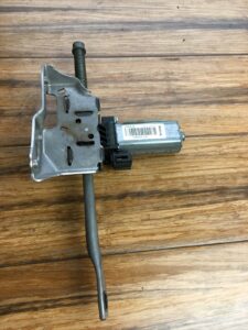 2013-2019 BMW 5 Series F10 Front Right Seat Adjuster Motor C46534-101 OEM