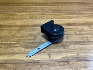 2013-2019 BMW X5 F15 Low Tone Pitch Horn Front Left Side 61337353193 OEM
