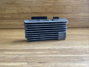 2014-2015 Audi R8 42 Bang Olufsen Radio Amplifire Control Module Unit OEM