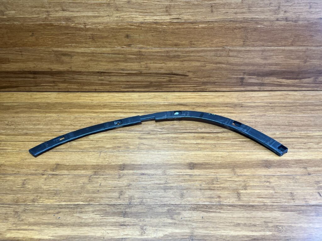 2014-2018 BMW X5 F15 Bracket Wheel Arch Molding Mount Support Rear Right OEM