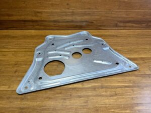 2014-2019 BMW X5 F15 4.4L Engine Reinforcement Plate Lower Side Shield OEM