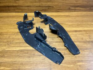 2014-2019 BMW X5 F15 Steering Gear Cover Bottom Front Left & Right OEM *NOTE*
