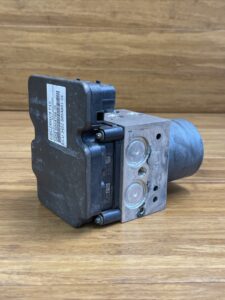 2014-2019 BMW X6 F16 X5 F15 ABS Anti Lock Brake Pump Module Unit 6864798 OEM