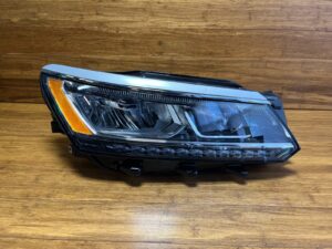2016-2019 Volkswagen Passat B8 (3G) Headlight LED Lamp Assembly Front Right OEM