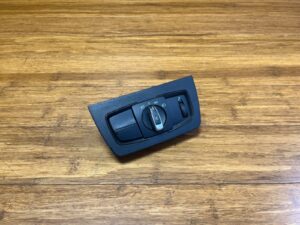 2016-2022 BMW M4 F83 Headlight Switch Control Unit Front Left Side 9393939 OEM