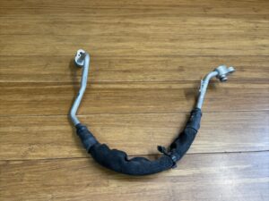 2017-2018 Porsche Macan 95B 2.0L A/C Hose Line Pipe Tube OEM 95B816720