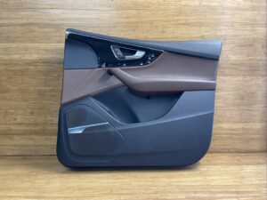 2017-2019 Audi Q7 4M Front Right Interior Door Card Panel Trim OEM 4M0867104B