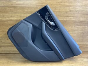 2017-2019 Audi Q7 4M Rear Right Interior Door Card Panel Trim Black OEM
