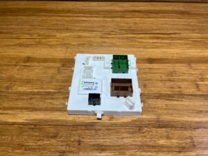 2017-2021 Volvo S90 T5 BCM Body Control Module Electronic Vehicle System OEM