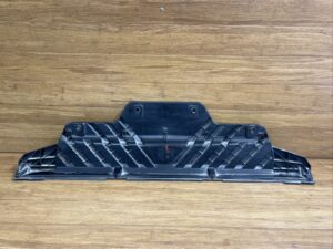 2017-2023 Audi SQ7 Q7 Rear Bumper Cover retainer Plate Support Bracket OEM