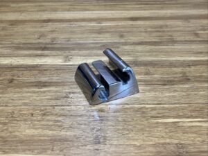 2017-2023 Rolls Royce Dawn RR6 Front Left Seat Rail Trim Cover OEM 7304399 NOTE