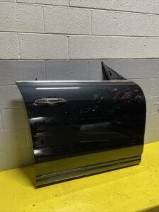 2017-2024 Maserati Levante M161 Front Right Door Shell Black OEM Assembly