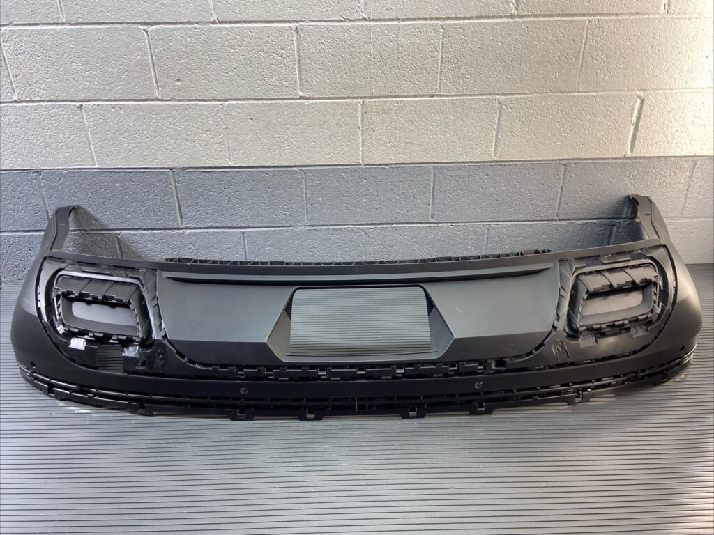 2018-2022 Volkswagen Atlas Rear Bumper Lower Valance Cover Panel OEM *NOTE*