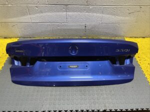 2018-2023 BMW 330i G20 Trunk Deck Lid Shell Cover W/Emblem BADGE Logo *note