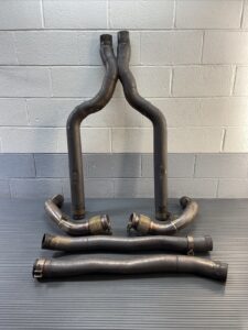 2018-2023 BMW M5 F90 4.4L V8 Engine Middle Pipe Exhaust Secondary Tube Set
