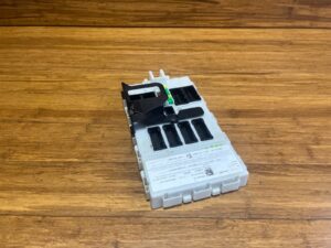2018-2023 BMW X5 F15 4.4L Engine BDC Body Control Module Front Side OEM