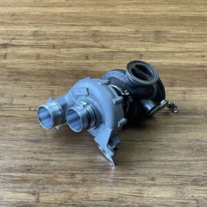 2018-2025 BMW M8 M5 X5 Right Turbocharger Turbo ZYL 1-4 10K Miles OEM