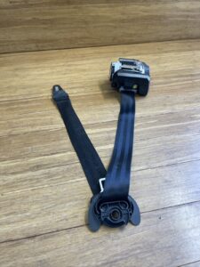 2019-2020 Audi A8L D5 Front Right Seat Belt Retractor Black OEM *NOTE*