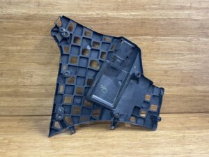 2019-2022 BMW X7 G07 Bumper Mount Bracket Support Rear Left Outer OEM *NOTE*