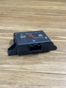2019-2024 Porsche Macan Cayman Chassis Gateway Control Module 95B907530lL OEM