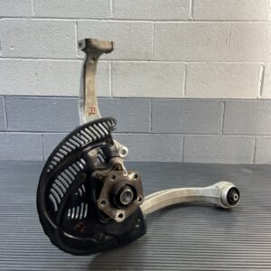 2019-2025 Audi A8L D5 Spindle Knuckle Hub Wheel Front Left 88K Miles OEM *NOTE*