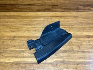 2019-2026 BMW X7 G07 Bumper Center Support Bracket Rear Right Side OEM