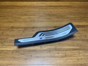 2019-2026 BMW X7 G07 Door Sill Scuff Plate Trim Rear Left M-Sport OEM *NOTE*