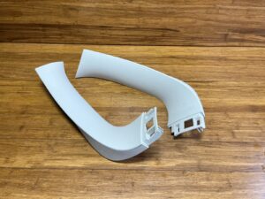 2019-2026 BMW X7 G07 Liftgate Trim Trunk Lid White Rear Right & Left Side OEM