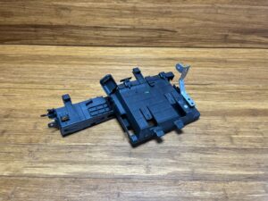 2020-2023 BMW M5 F90 Front Right Engine Control Module Mount Bracket OEM