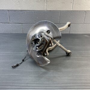 2021-2026 BMW M2 G87 RWD Spindle Knuckle Hub W/ Arm Rear Right 5K Mil OEM *NOTE
