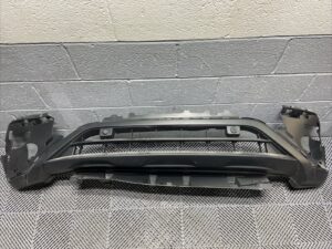 2022-2024 Volkswagen Tiguan Front Bumper Lower Valance Guard OEM *NOTE*