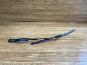 2023-2026 BMW X1 U11 Front Left Driver Windshield Washer Wiper Arm W/ Blade OEM