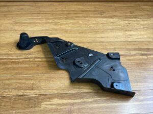 2023-2026 BMW X1 U11 Rear Left Under Body Splash Shield Diffusor 51758498391 OEM